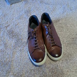 17 To boot New York leather shoe